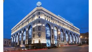 A Moscou le grand magasin Tsentralny Detsky est mis en vente